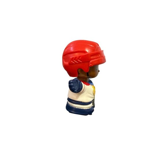 Fisher-Price Little People Team USA 2022 Ice Hockey Figurine Winter Olympics Red - Picture 3 of 5